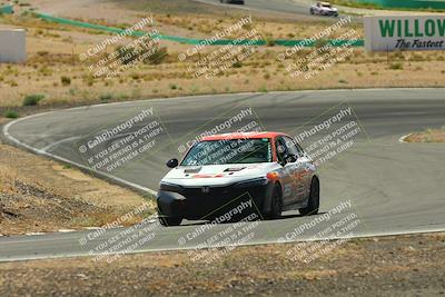 media/May-31-2025-CalClub SCCA (Sat) [[2c1a04e1ee]]/Qualifying/Group 2/Turn 4/